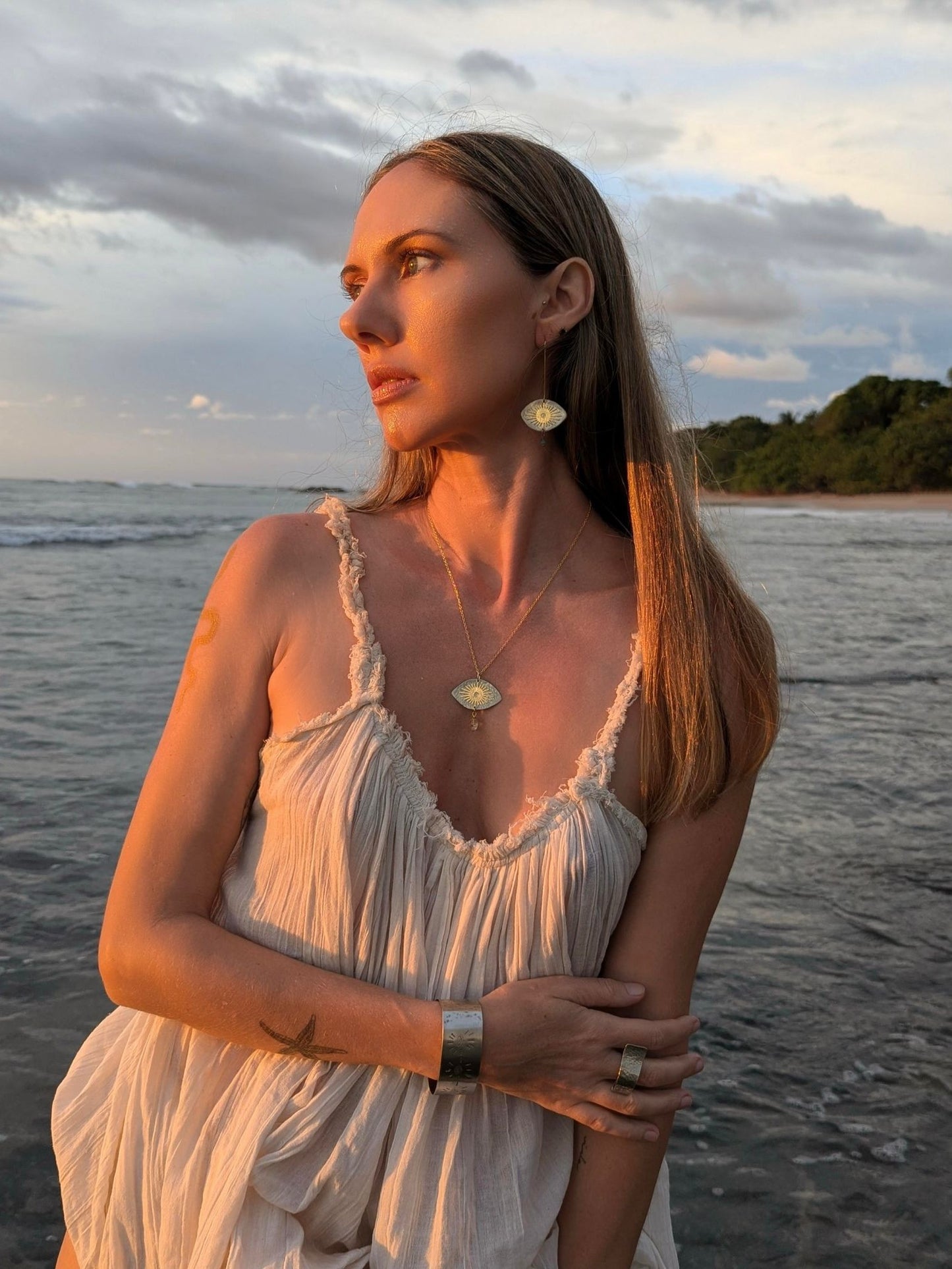 Eyes on Orion Single Drop Necklace